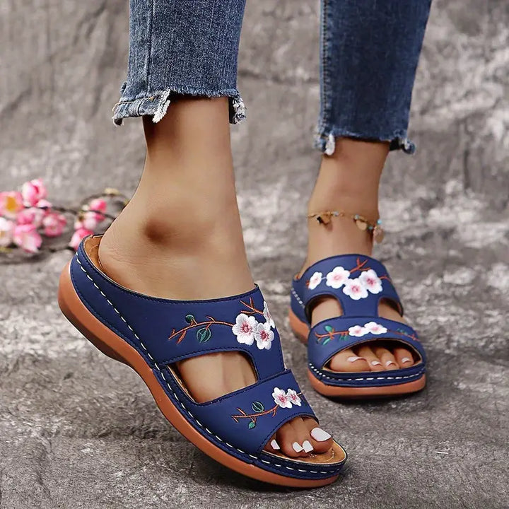 Ana | Embroided Orthopedic Sandals