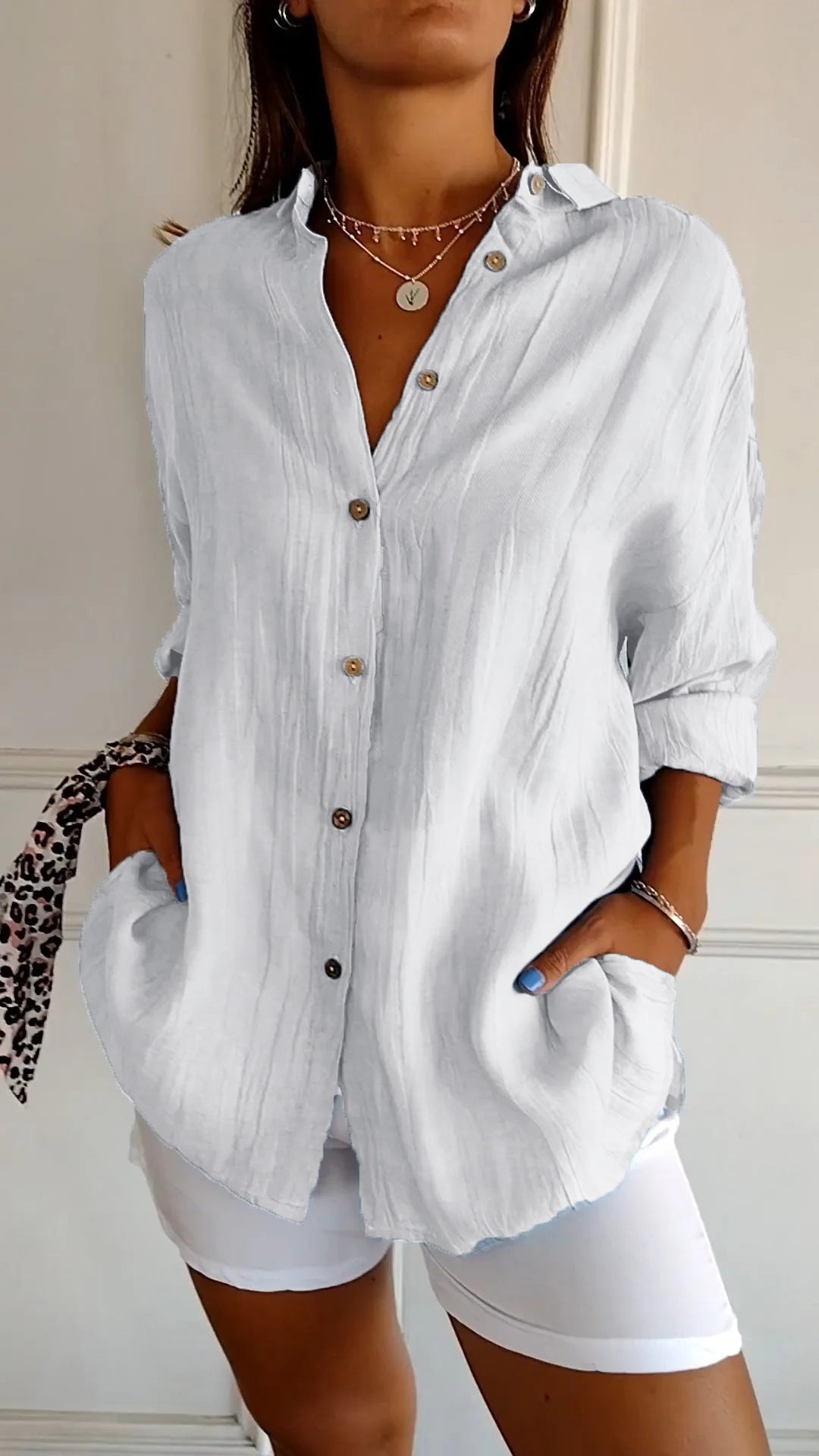 Sasha | Elegant shirt with pleated style